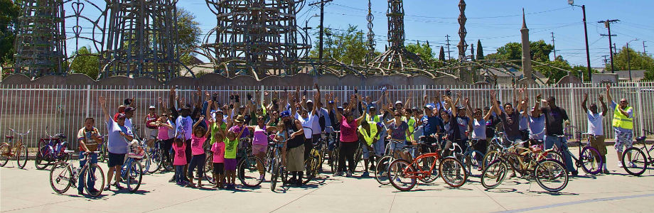 Los Ryderz is a bicycle club that helps youth that live in low-income neighborhoods stay out of trouble. The club provides bikes for about 40 young teens who participate in bike rides along Watts and other neighboring cities.