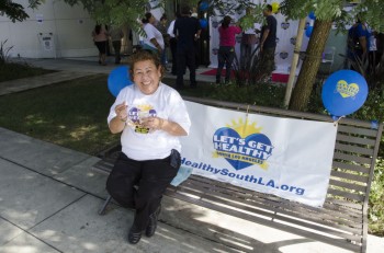 Volunteer Carmen Abalos enjoyed a healthy snack during a break. 