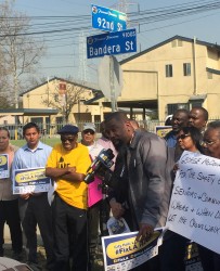 Residents rally at the corner of 92nd and Bandera Street in South L.A. | Photo by Leah Harari