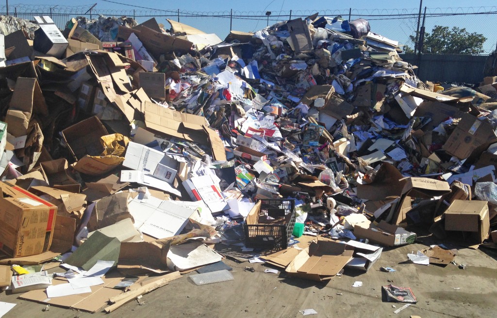 Active Recycling has taken more than 200,000 pounds of illegally dumped trash off LA streets . | Photo by Rachel Cohrs