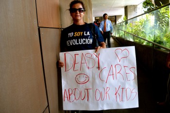 Parents rallying in support of Superintendent Deasy.  Photo credit:  Brianna Sacks