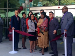 El Camino College Compton Center board and CEO Keith Curry cutting the ribbon that officially opens the college's Library-Student Success Center | Mona Khalifeh