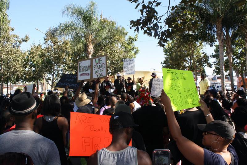 People gathered in Leimert Park to give a moment of silence and also vocalize their anger at police brutality | Alex Kanegawa
